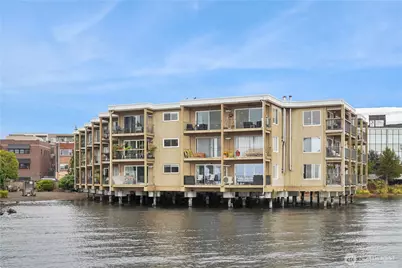 65 Kirkland Avenue #106, Kirkland, WA 98033 - Photo 1