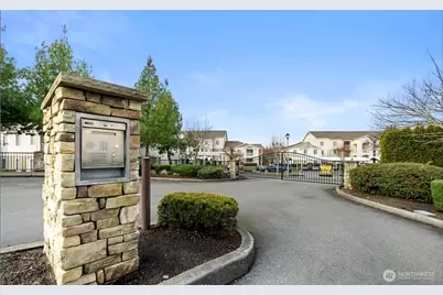 10109 E 186th Street #346, Puyallup, WA 98375 - Photo 1