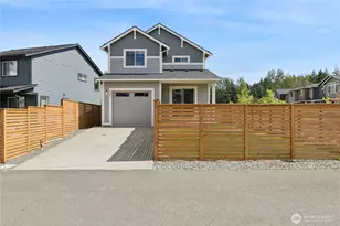 12977 Summer Ln E, Bonney Lake, WA 98391 - Photo 2