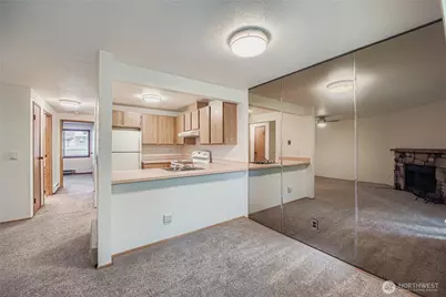 17419 119th Lane SE #E31, Renton, WA 98058 - Photo 6