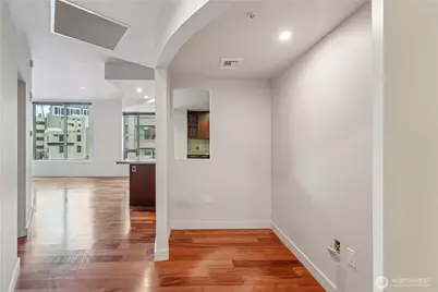 910 Lenora Street #501, Seattle, WA 98121 - Photo 20