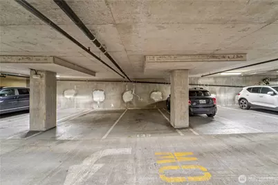 910 Lenora Street #501, Seattle, WA 98121 - Photo 24