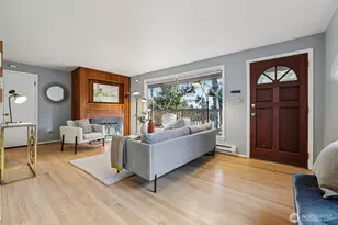 10219 15th Ave NE, Seattle, WA 98125 - Photo 6