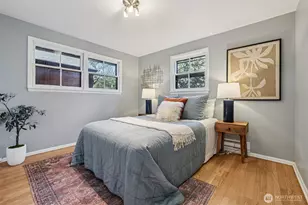 10219 15th Ave NE, Seattle, WA 98125 - Photo 14