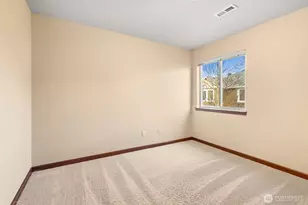 4321 24th St SE, Puyallup, WA 98374 - Photo 26