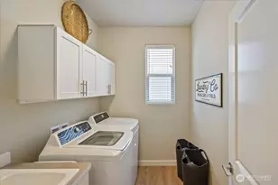 432 S Sergeant St, Buckley, WA 98321 - Photo 24