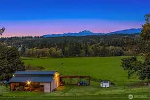 221 Baker View Ln, Camano Island, WA 98282 - Photo 4