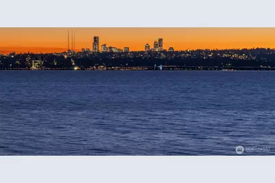 175 Lake Avenue W, Kirkland, WA 98033 - Photo 2