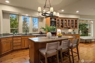 11205 NE 95th St, Kirkland, WA 98033 - Photo 10