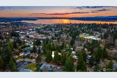 11205 NE 95th Street, Kirkland, WA 98033 - Photo 28