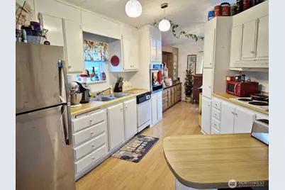 16300 State Hwy 305 NE #50, Poulsbo, WA 98370 - Photo 6