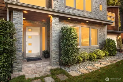 14540 Stone Avenue N, Shoreline, WA 98133 - Photo 2