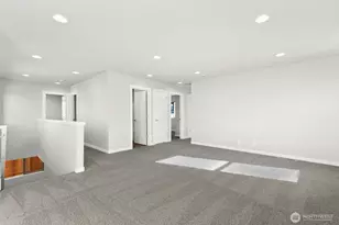 12510 SE 256th Pl, Kent, WA 98030 - Photo 32