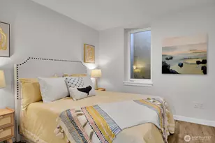 2374 Franklin Ave E, Seattle, WA 98102 - Photo 22