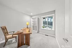 11130 NE 37th Ct, Bellevue, WA 98004 - Photo 14