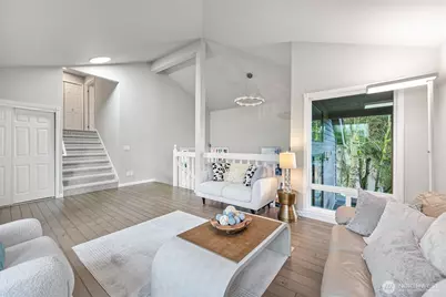 11130 NE 37th Court, Bellevue, WA 98004 - Photo 6