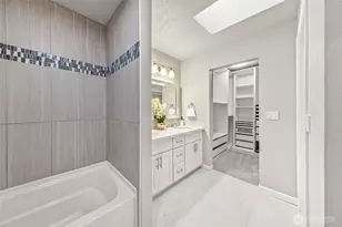 11130 NE 37th Ct, Bellevue, WA 98004 - Photo 20