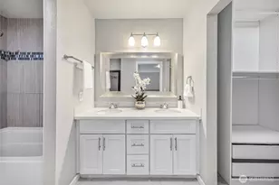 11130 NE 37th Ct, Bellevue, WA 98004 - Photo 18