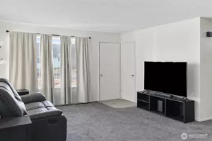 205 E Cedar St, Othello, WA 99344 - Photo 6