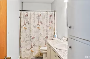 205 E Cedar St, Othello, WA 99344 - Photo 4