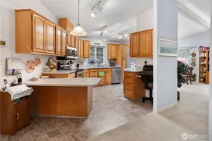 6638 Virgo Ln NE, Bremerton, WA 98311 - Photo 6