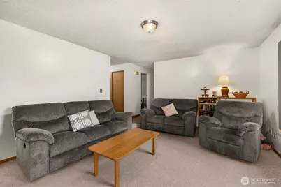 1704 W Mellen Street, Centralia, WA 98531 - Photo 10