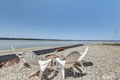 14300 Frans Drive, Stanwood, WA 98292 - Photo 2