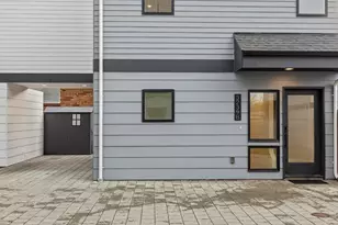 3239 61st Ave SW, Seattle, WA 98116 - Photo 22