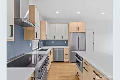 3239 61st Avenue SW #unit B, Seattle, WA 98116 - Photo 12