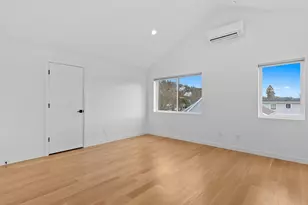 3239 61st Ave SW, Seattle, WA 98116 - Photo 20