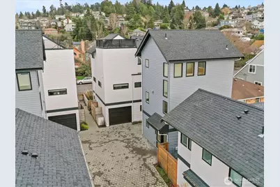 3239 61st Avenue SW #unit B, Seattle, WA 98116 - Photo 26