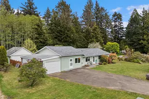 16 Harrison St, South Bend, WA 98586 - Photo 2