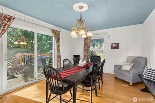 933 Crescent St, Raymond, WA 98577 - Photo 12