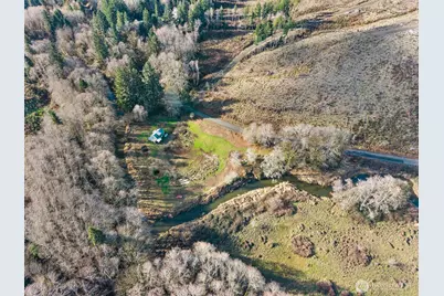 138 Ward Creek Rd, Raymond, WA 98577 - Photo 10