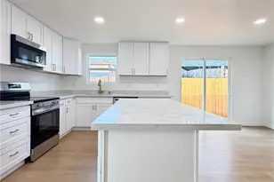 832 S 74th St, Tacoma, WA 98408 - Photo 16