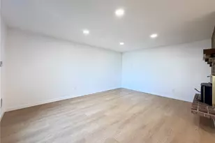 832 S 74th St, Tacoma, WA 98408 - Photo 4