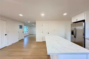 832 S 74th St, Tacoma, WA 98408 - Photo 12