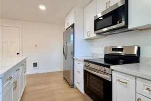 832 S 74th St, Tacoma, WA 98408 - Photo 14