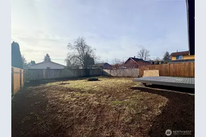 832 S 74th Street, Tacoma, WA 98408 - Photo 32