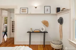 2572 3rd Ave W, Seattle, WA 98119 - Photo 16