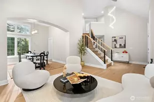 19221 SE 25th St, Sammamish, WA 98075 - Photo 8