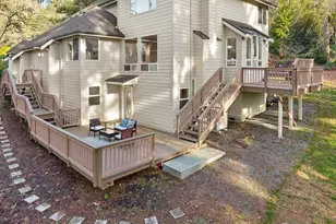 19221 SE 25th St, Sammamish, WA 98075 - Photo 34