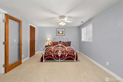 1105 Irving Street SW, Tumwater, WA 98512 - Photo 20