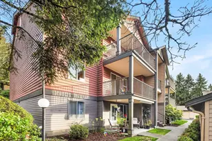 13209 Newcastle Way, Newcastle, WA 98059 - Photo 2