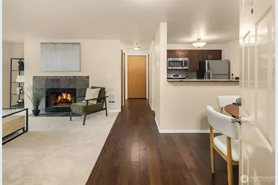 13209 Newcastle Way #B201, Newcastle, WA 98059 - Photo 4