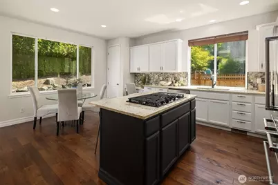 16148 Parkside Way SE, Renton, WA 98058 - Photo 12