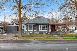 217 Maple St, Cashmere, WA 98815 - Photo 2