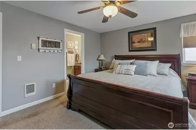 11804 112th Avenue Ct E, Puyallup, WA 98374 - Photo 14