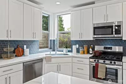 15610 5th Avenue NE #C, Shoreline, WA 98155 - Photo 6