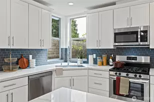 15610 5th Ave NE, Shoreline, WA 98155 - Photo 6